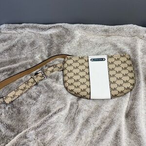 Michael Kors Beige Logo Belt Bag Adjustable Old Money Coastal Travel/Resort L/XL